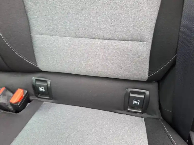 Renault Clio blue dci 100 ch gsr2 — photo 16