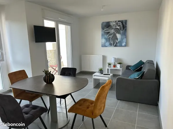 Appartement T2 récent avec balcon et parking - La Seyne-sur-Mer