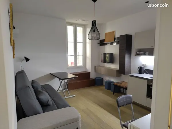 Studio meublé 21m² - Centre Nice Jean-Médecin - 725/mois