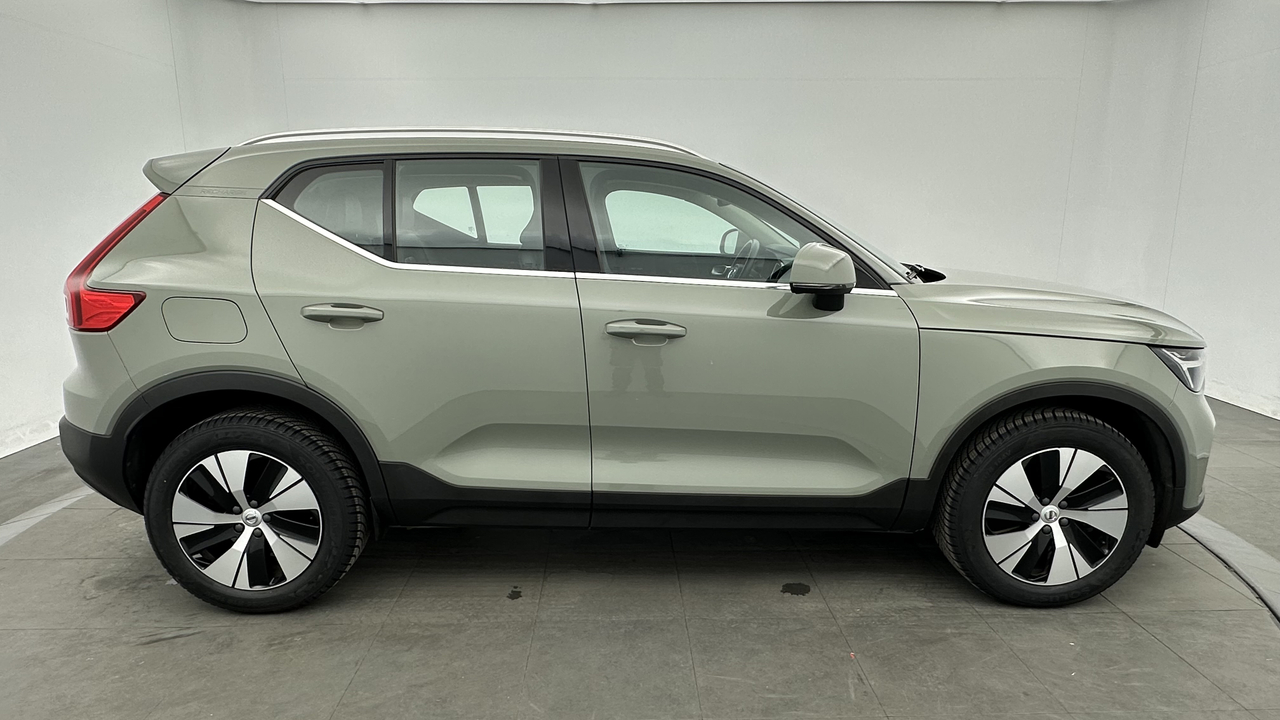 Volvo XC40 T4 Recharge 129+82 ch DCT7 — photo 6