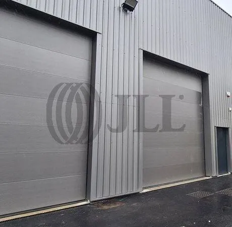 Local d'activité 314 m²