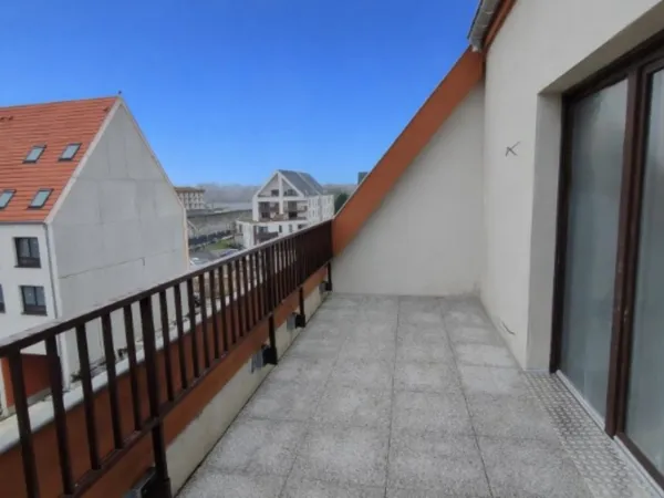 appartement à vendre 2 pièces STRASBOURG (67) avec terrasse, 2 places de stationnement et 1 cellier 