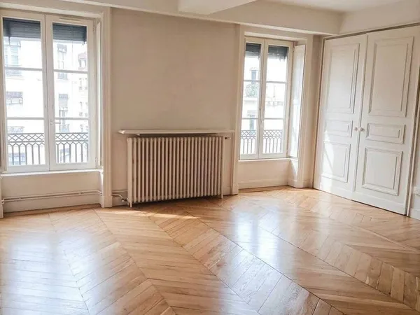 Appartement 5 pièces 138 m²