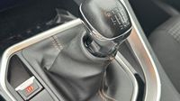 Peugeot 3008 1.2 PureTech 130ch S&S Active — photo 14
