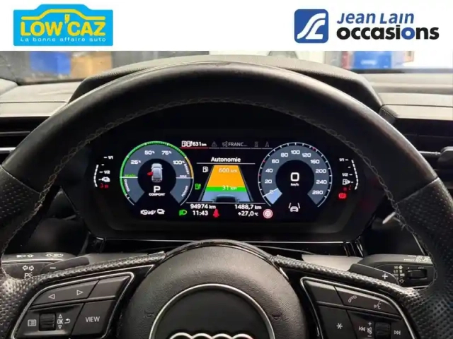 Audi A3 sportback 40 tfsie 204 s tronic 6 — photo 16