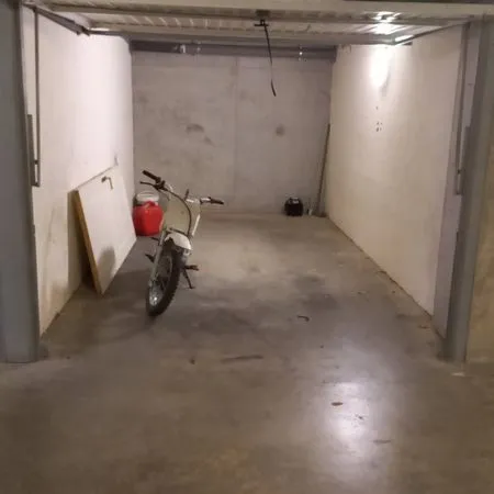 Garage fermé sous terrain en copropriété