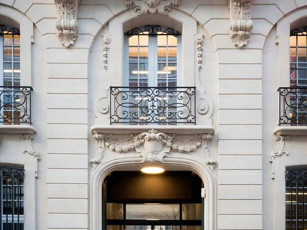 Bureaux 2310 m²