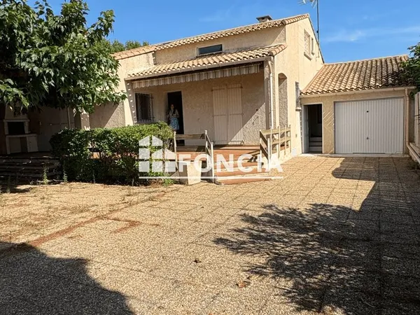 Maison Location Aigues-Mortes 6p 134m² 1400€