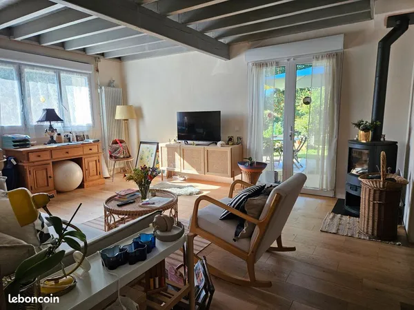 Maison en pierres 6 pièces Croignon