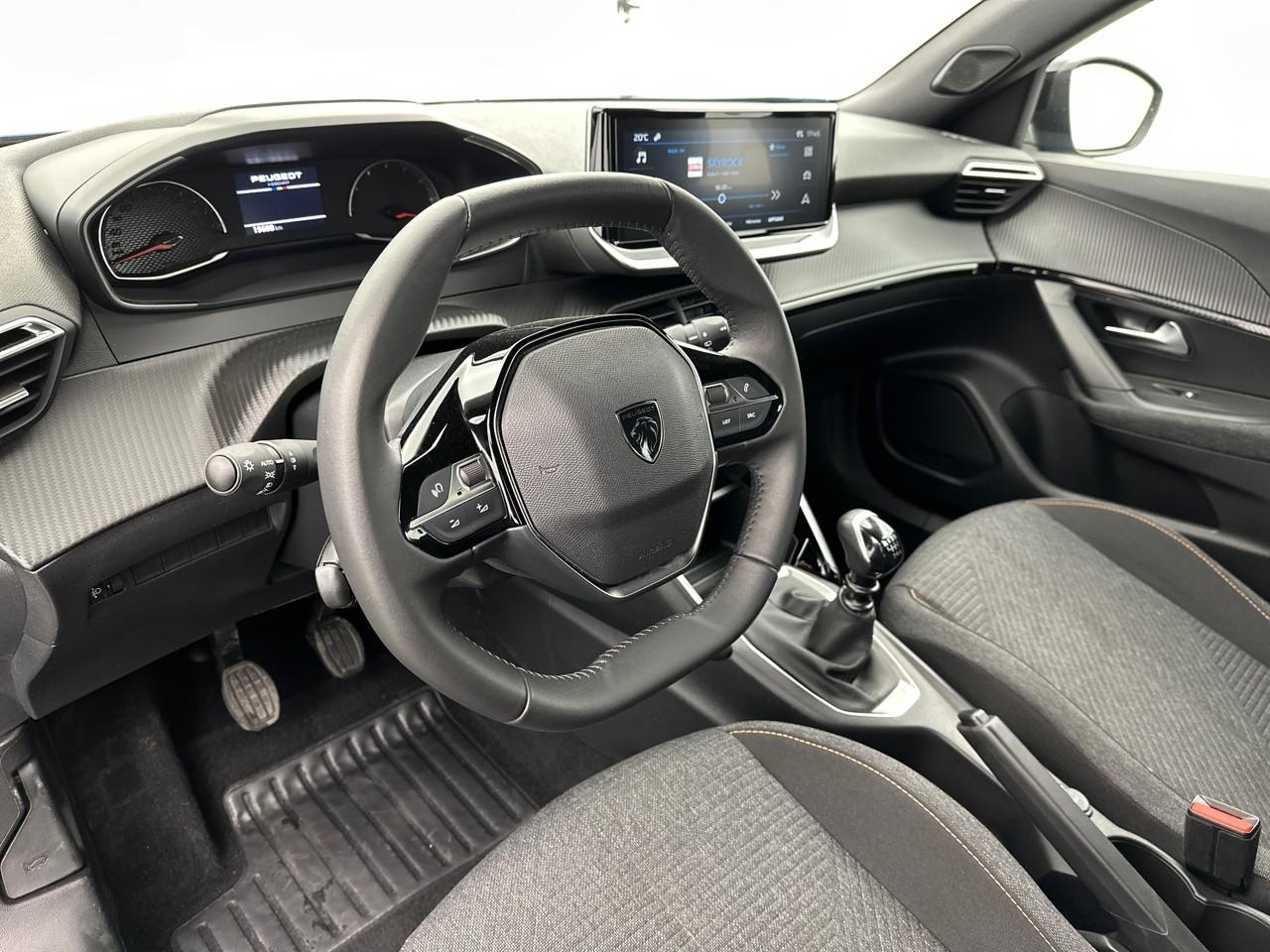 Peugeot 2008 100 s&s bvm6 style — photo 8