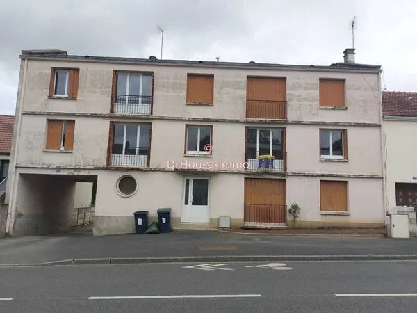 ENSEMBLE IMMOBILIER DE RAPPORT - 17 APPARTEMENTS - FORT POTENTIEL LOCATIF