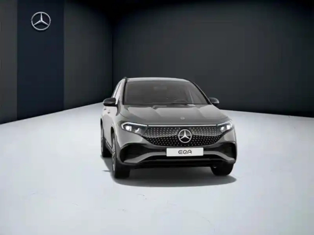 Mercedes Eqa 250+ amg line — photo 11