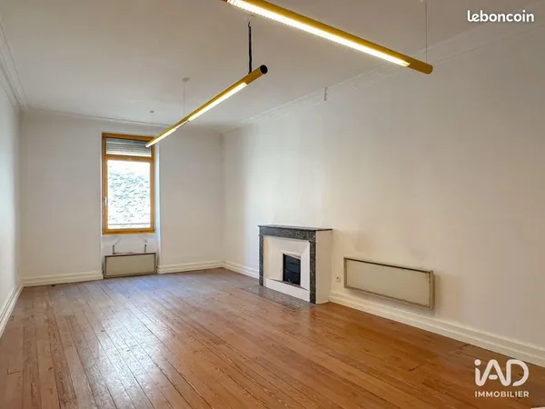 Bureaux 297 m² VIVIERS