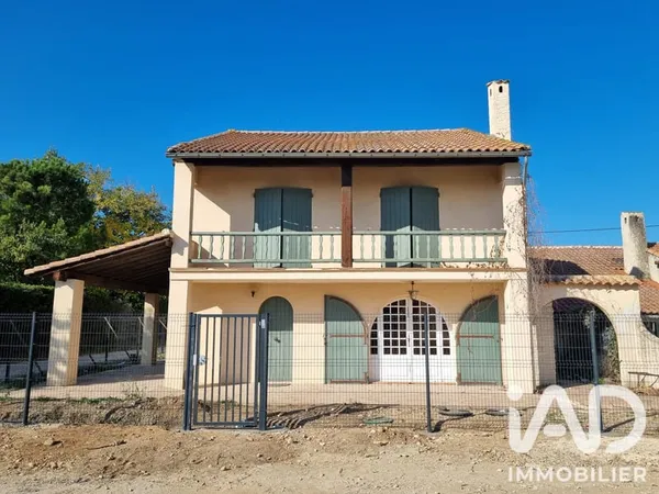 Maison 7 pièces 243 m²