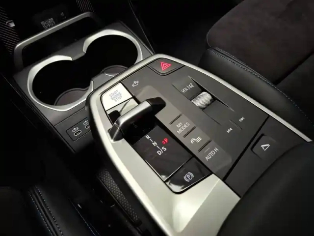 Bmw X1 xdrive 25e 245ch dkg7 — photo 31