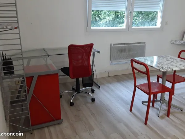 Grand studio meublé Brabois