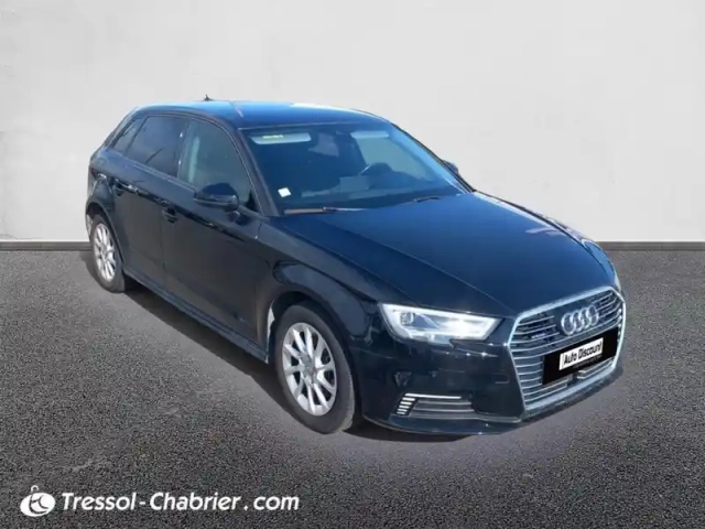 Audi A3 sportback 1.4 tfsi e-tron 204 s tronic 6 design — photo 23