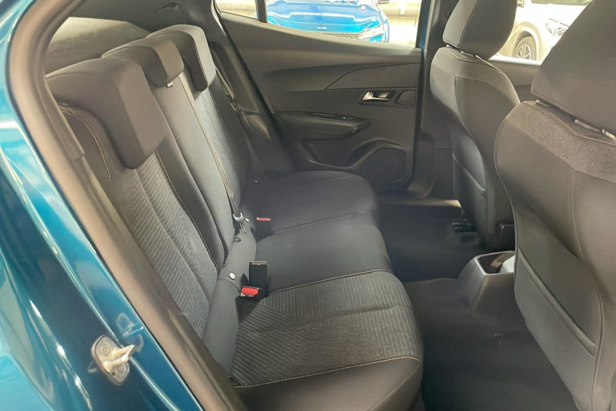 Peugeot 2008 — photo 10