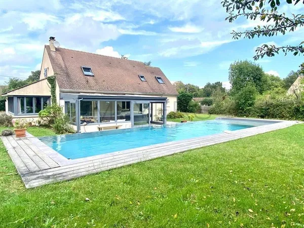 Maison 6 pièces 168 m²