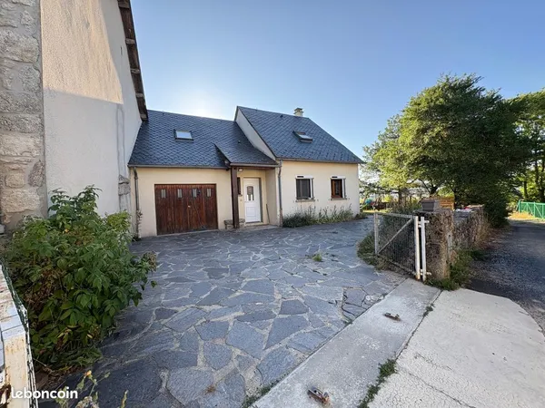 Maison à Chabannes des bois