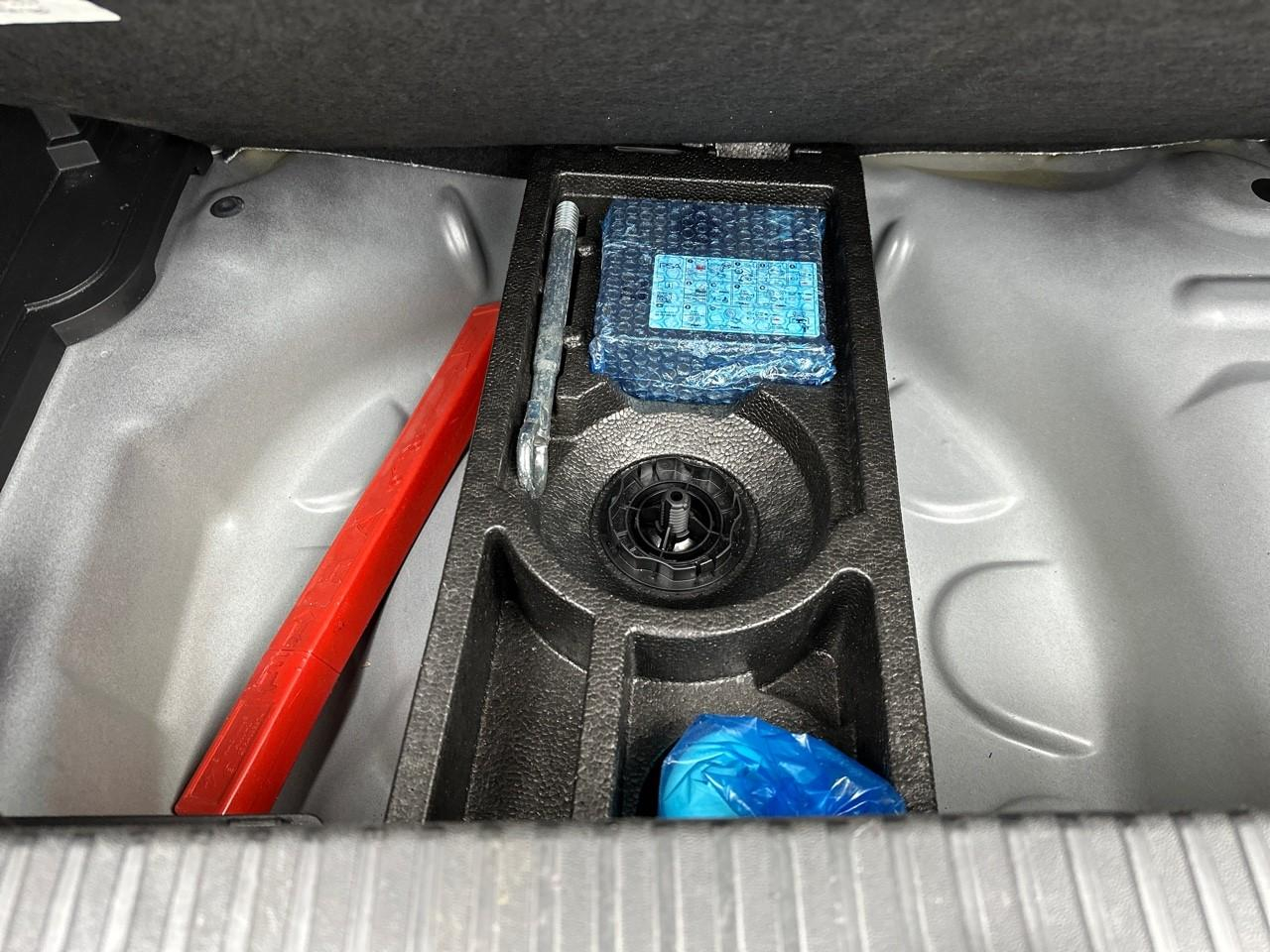 Citroën C3 Aircross puretech 130 s&s eat6 shine pack — photo 33