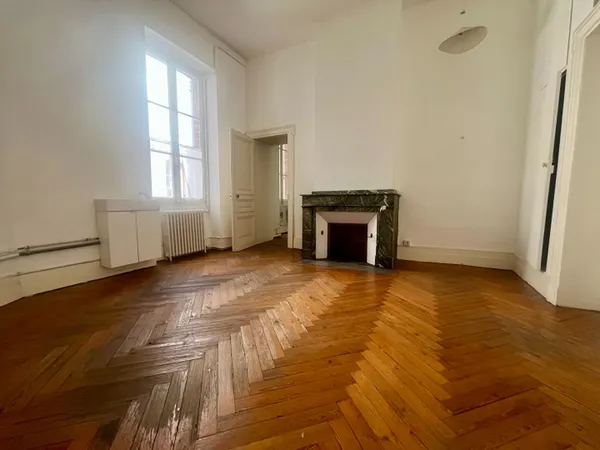 Toulouse Hypercentre - Rue Alsace Lorraine - 176m2 - Ascenseur