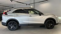 Mitsubishi Eclipse Cross 2.4 MIVEC PHEV 188ch Black Collection 4WD 2023 — photo 4