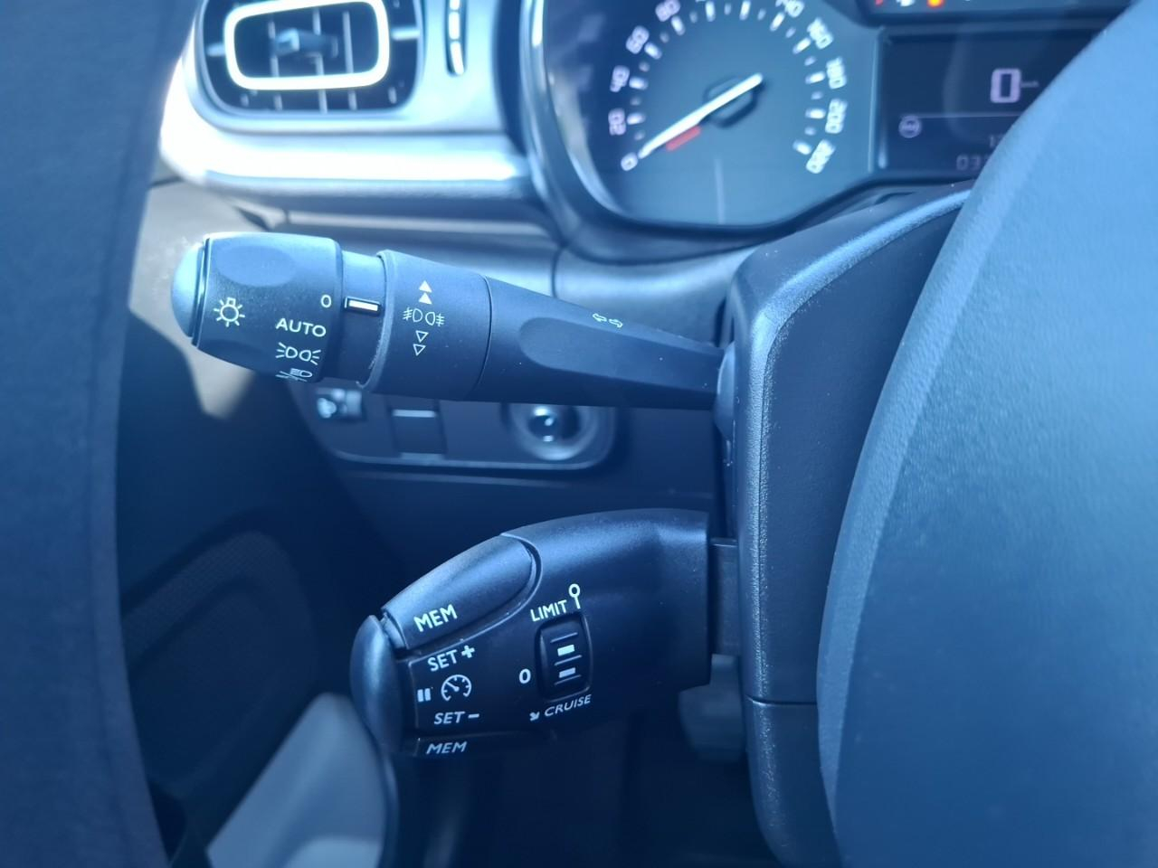 Citroën C3 1.2 puretech 83ch s&s shine — photo 16