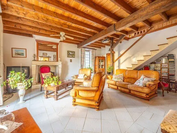 Maison 5 pièces 178 m²