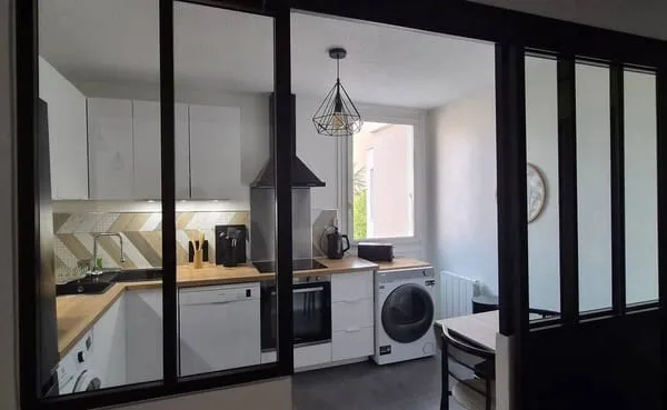 Appartement 4 pièces 9 m²