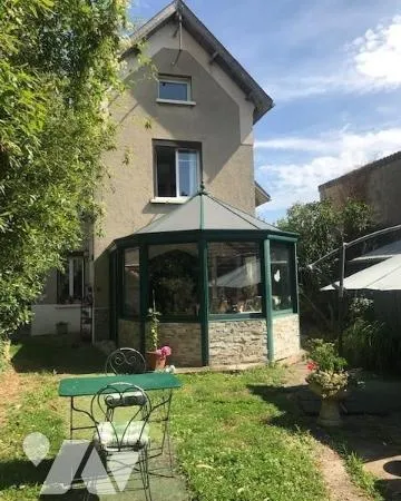 Maison 6 pièces 109 m²