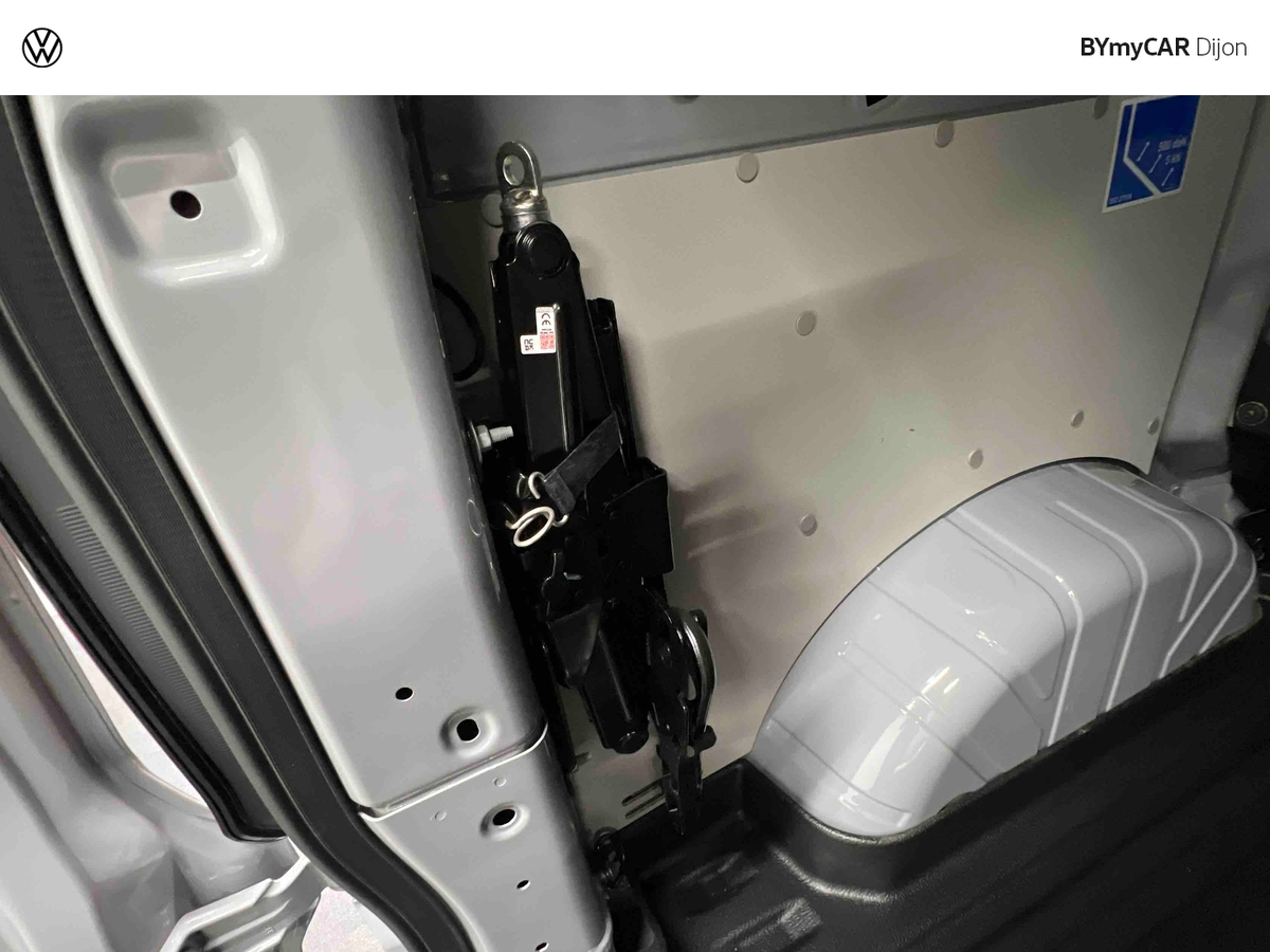 Volkswagen Utilitaires TRANSPORTER PROCAB L1H1 2.0 TDI 110 BVM6 — photo 15