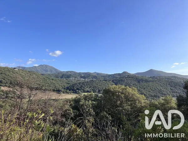 Terrain 1760 m²