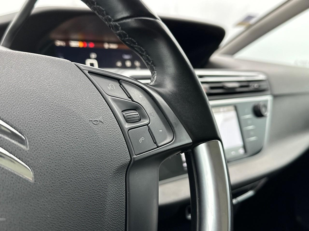 Citroën C4 grand c4 spacetourer puretech 130 s&s eat8 shine — photo 18