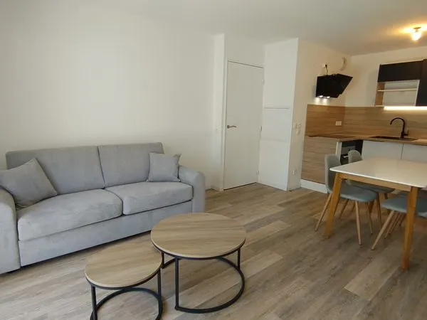 Appartement. 2 Pièces.44m2.RDC