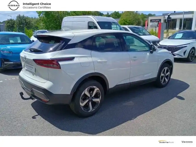 Nissan Qashqai mild hybrid 158 ch xtronic — photo 17