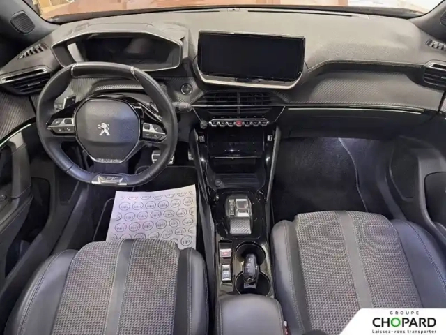 Peugeot 2008 puretech 130 s&amp;s eat8 — photo 12