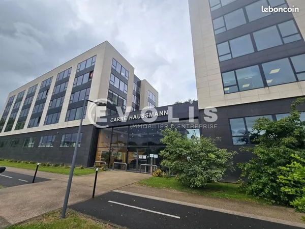 Bureaux 263 m²