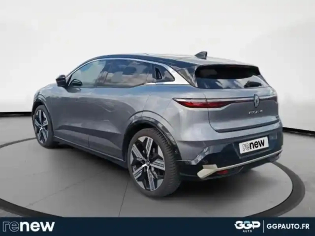 Renault Megane e-tech electric 220ch iconic autonomie confort -25 — photo 18