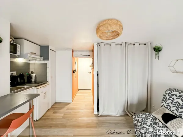 Studio 1 pièce 16 m²