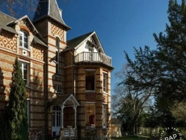 Maison 6 pièces 280 m²