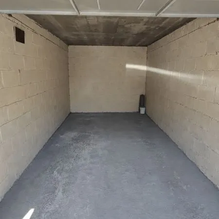 Garage fermé