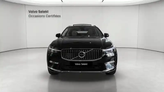 Volvo Xc60 t6 awd hybride rechargeable 253 ch+145 ch geartronic 8 — photo 1