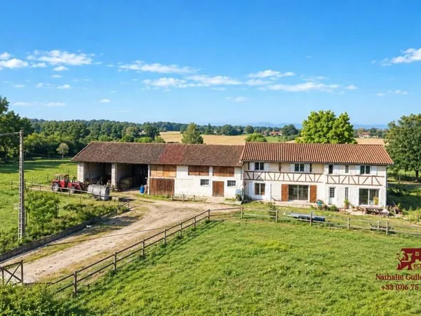 Maison 6 pièces 158 m²