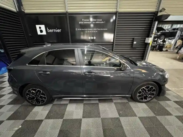 Kia Ceed 1.5 t-gdi 140ch gt-line dct7 my25 — photo 8