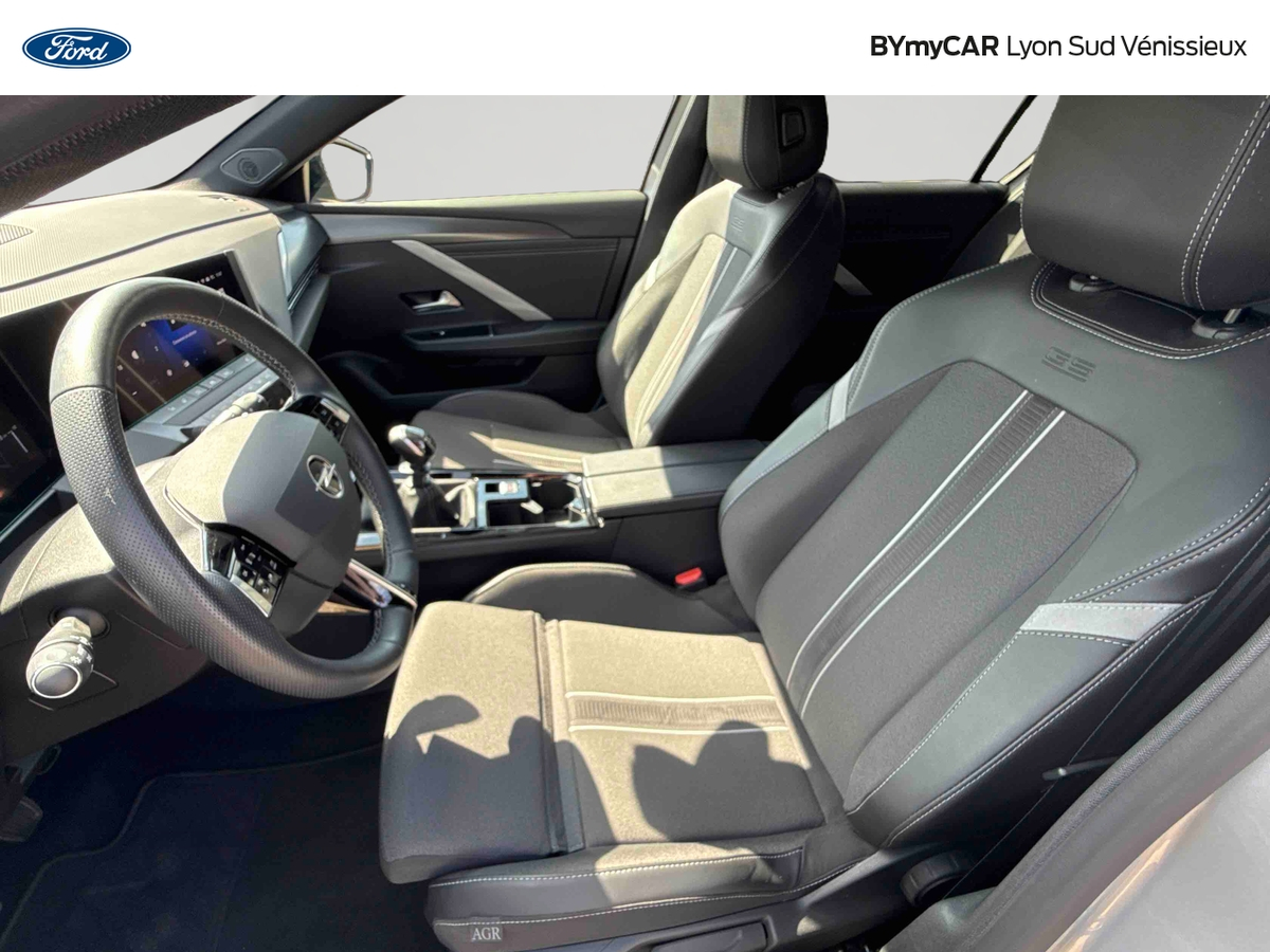 Opel Astra 1.2 Turbo 130 ch BVM6 — photo 11