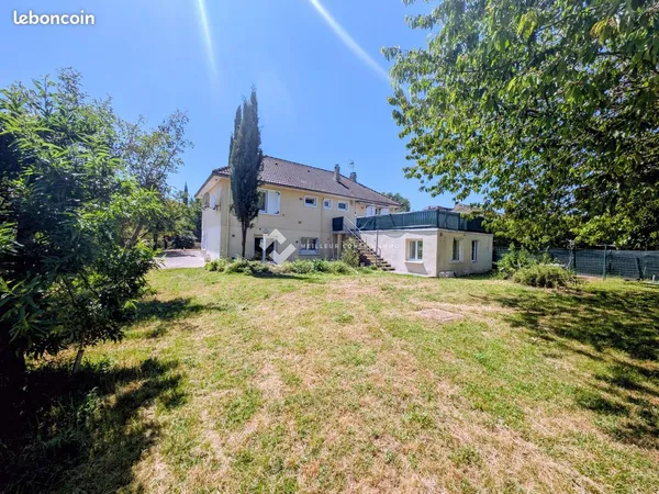 Maison 8 pièces 171 m²