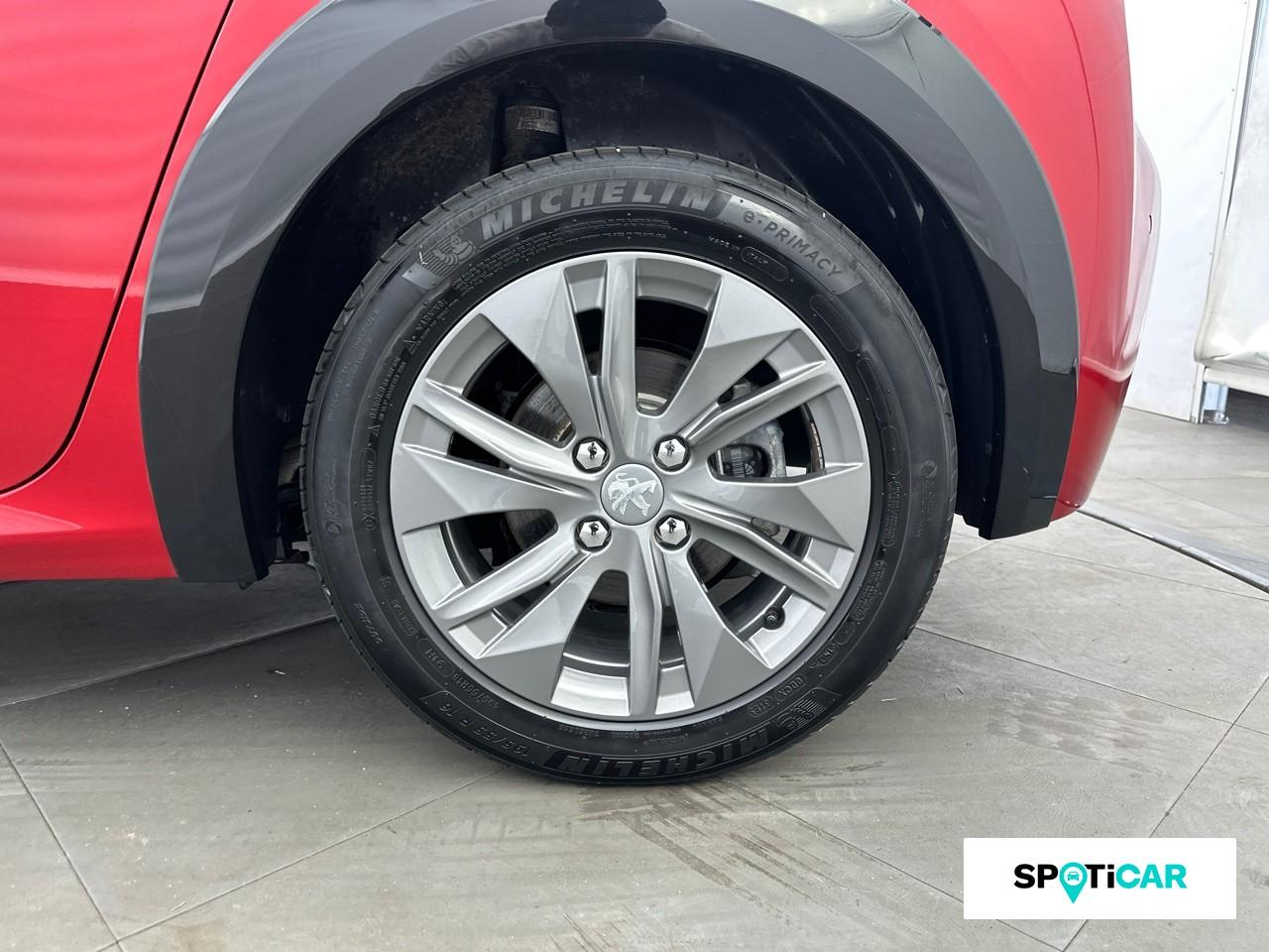 Peugeot 208 e-208 136ch allure pack — photo 11