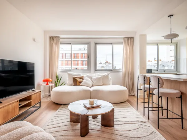 Loue superbe T3 rénové par architecte - Av. Philippe-Auguste Paris 11ème
