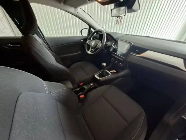 Renault Captur tce 90 — photo 12